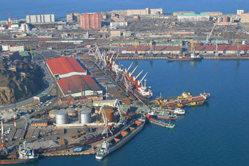 Грузовой район Владивостокского морского торгового порта